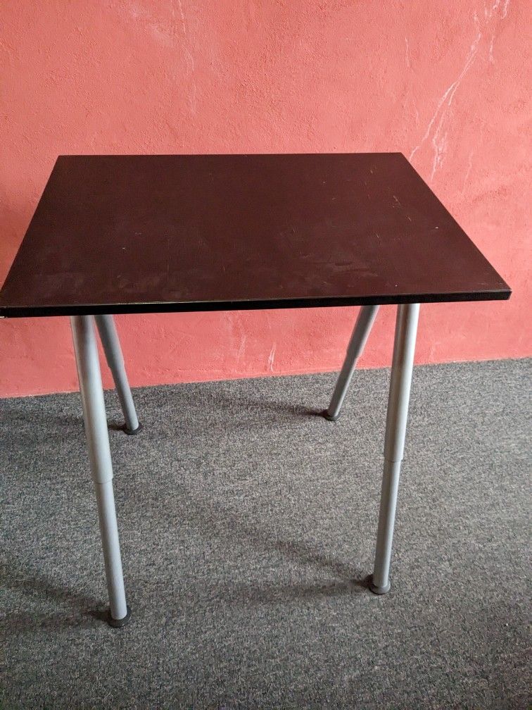 Ikea Small Table! Desk w Extandable Legs