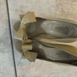 Valentino signature logo heels purse bow pumps classic Patent Versailles shoes