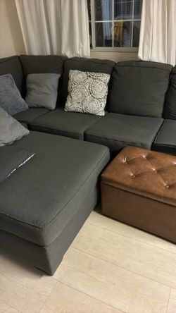 Sectional sofa