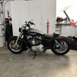 2014 Harley Davidson XL1200C