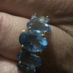10k Topaz Ring Size 7