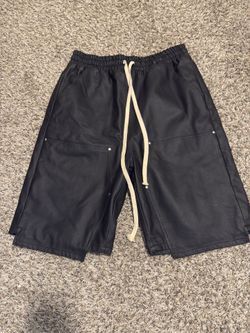 Bottega desires (matiere De Desires) Wax Leather Shorts
