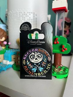Disney Parks: Coco Remember Me Pin