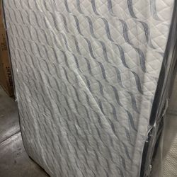 Full Size Supreme Orthopedic Matres!!!!