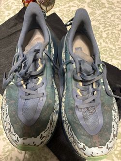 Tenis Hoka mujer 7.5