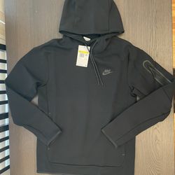 Nike Tech Fleece Pullover Hoodie Men’s Small DD5174-010