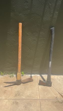 Ax and pick ax