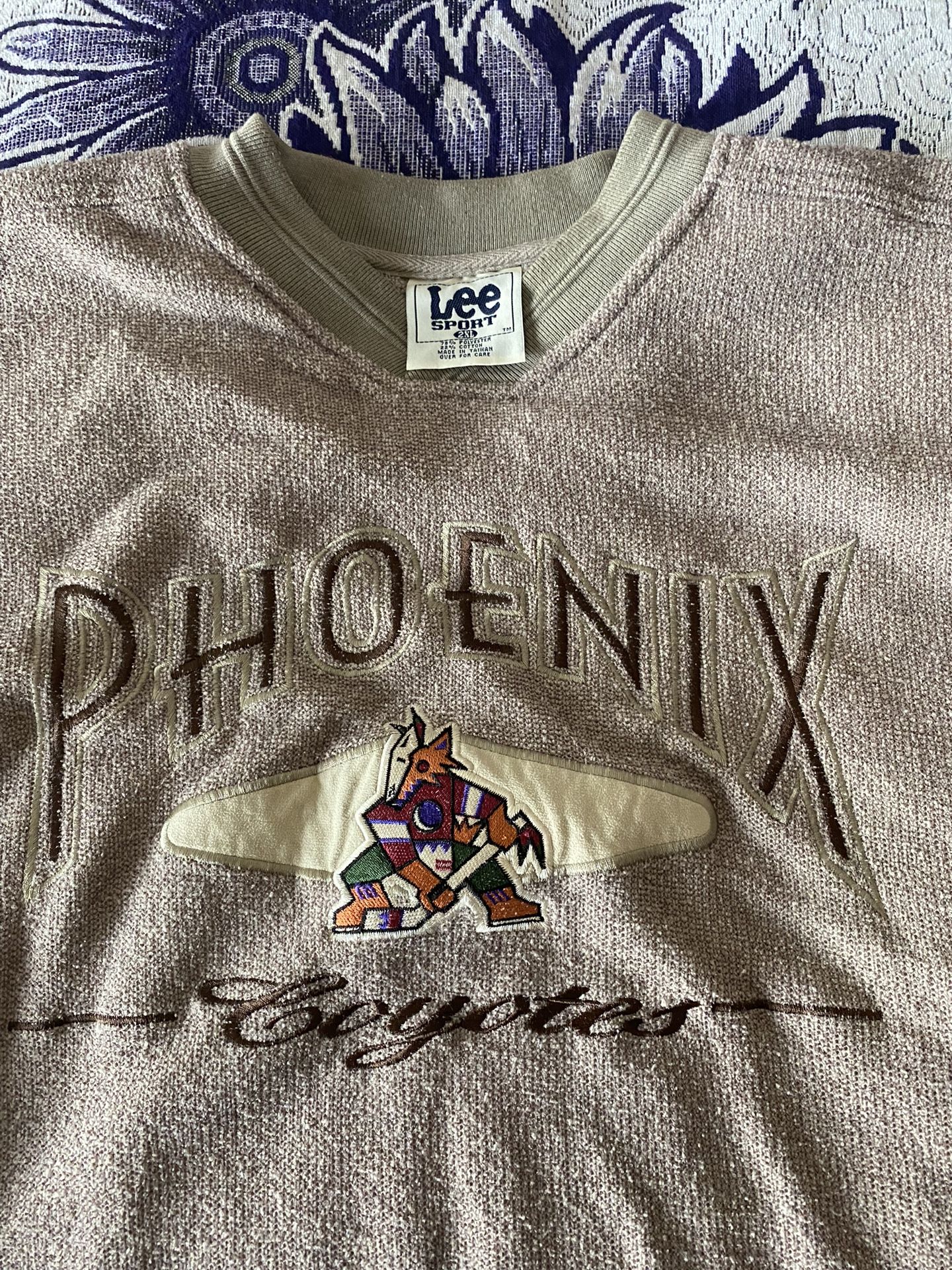 Gently used 2XL Lee Branded Coyote’s Sweatshirt