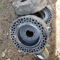 Bobcat Tires 