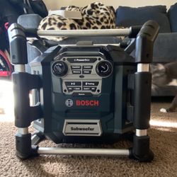 Bosch Powerbox Jobsite Radio +8.0AH+6.3AH CORE18V Battery (fast Charging)250$ O.B.O