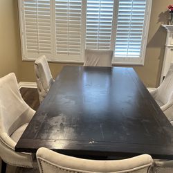 Dining set & 6 Chairs