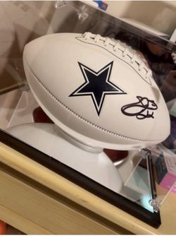 Emmit smith signed authicated football