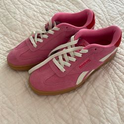 Reebok Tennis Shoes 
