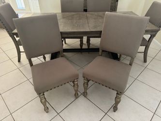 Dining room set