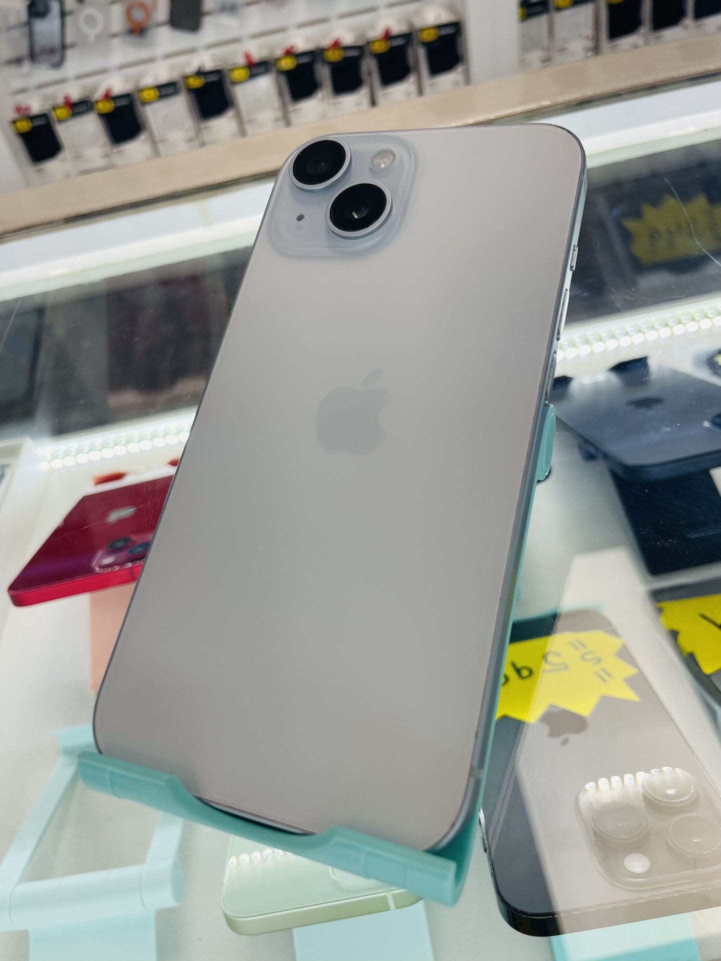 iPhone 15 128gb T-Mobile Or Metro