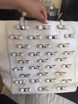 White Kate Spade bag