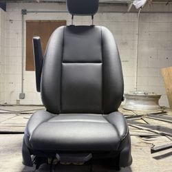 Sprinter seats