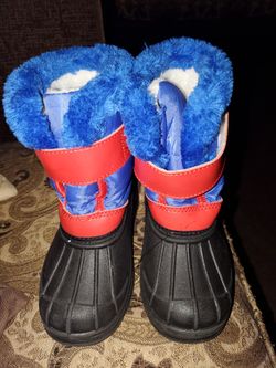 Toddler Snow Boots Size 9