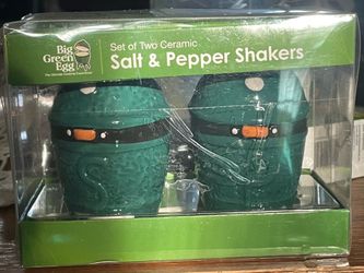 Big Green Egg - S&P Shakers