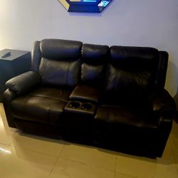 BRAND NEW 3 PIECE SOFA 