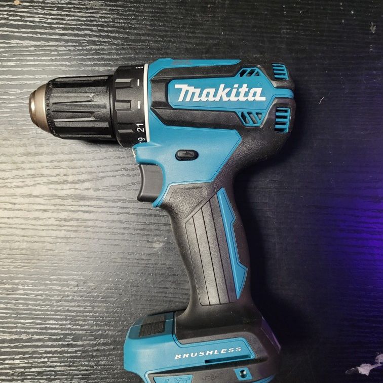 18V LXT Lithium-Ion Brushless Cordless 1/2 in. Driver-Drill 