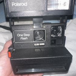 Polaroid One Step Flash Camera 
