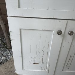 Cabinet Free