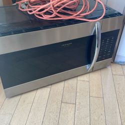 Frigidaire Gallery Edition Microwave