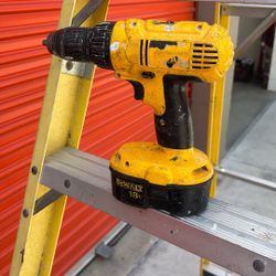 Dewalt Drill Driver With Battery 