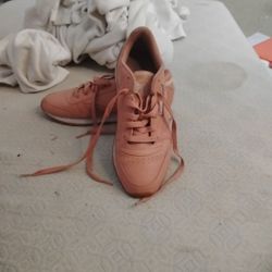 Women's Reebok Shoes