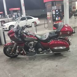 2018 Kawasaki Voyager ABS-$12,200.