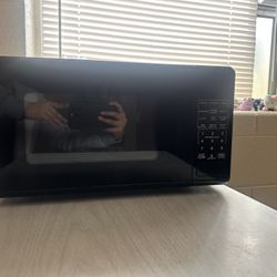Mainstays Countertop Microwave 