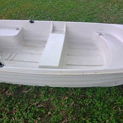 Sun Dolphin 3 Man Boat
