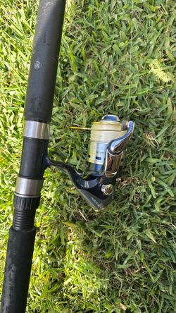 Penn Sabre P880C fishing rod 15-40 … Okuma Stinson SI-55 Spinning Reel $70