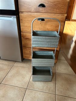 Galvanized 3 Tier Stand