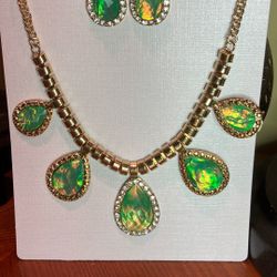 Crystal Avenue Set