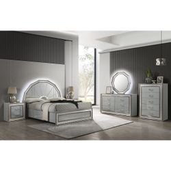 4pc Queen Bed Set 