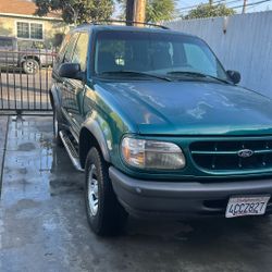 1998 Ford Explorer