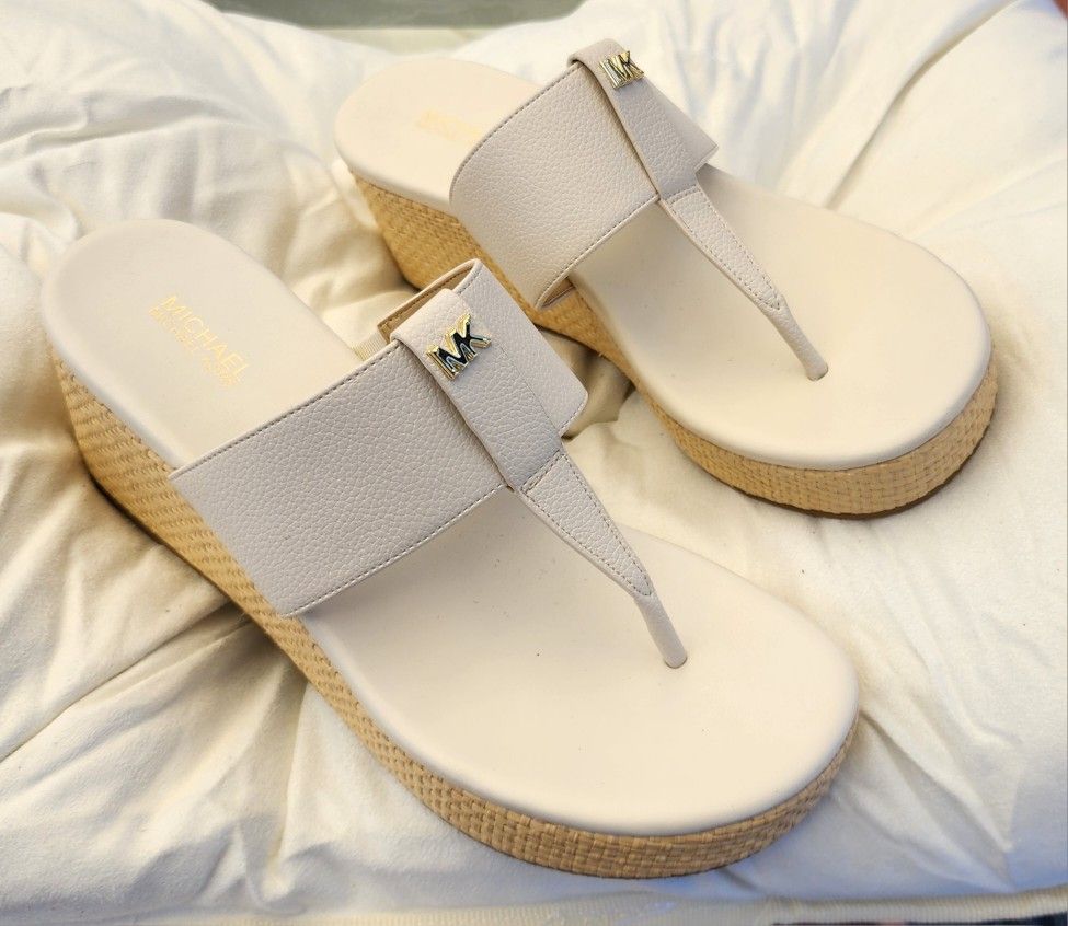 Michael Kors Sandals!