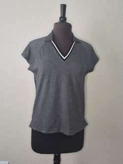 Nike Golf Dri Fit Shirt Womens Small Gray V Neck Stripe Trim Polo EUC