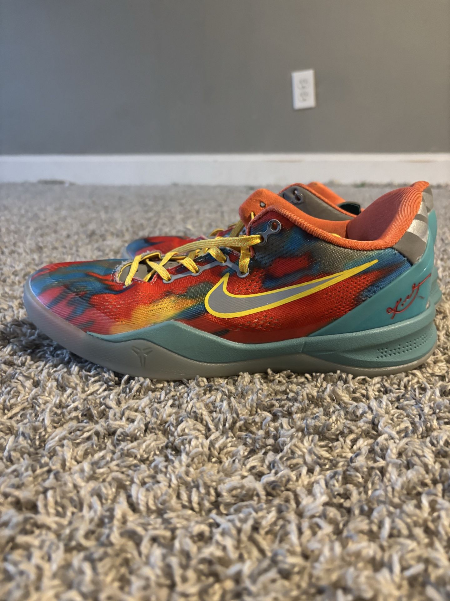 Kobe 8 Protro ‘Venice Beach’