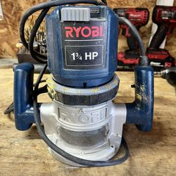 Ryobi 1 3/4 Router