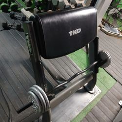 TKO Preacher Curl Bench
