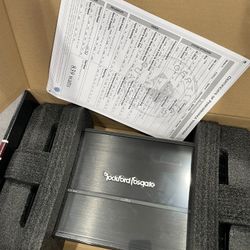 Rockford Fosgate P600X4 Punch 600-Watt 4-Channel Amplifier