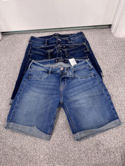 *Lot of 3 Women's Hollister Brand Low-Rise Boy Shorts, 3*