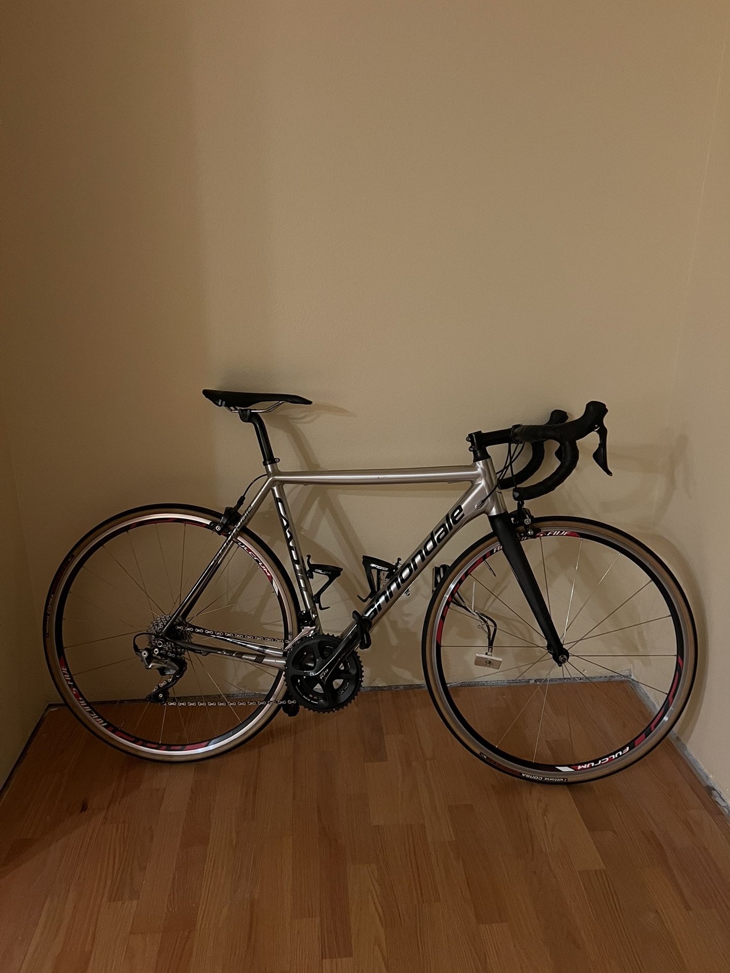 Cannondale CAAD 10 With 105 Groupset Size 54cm