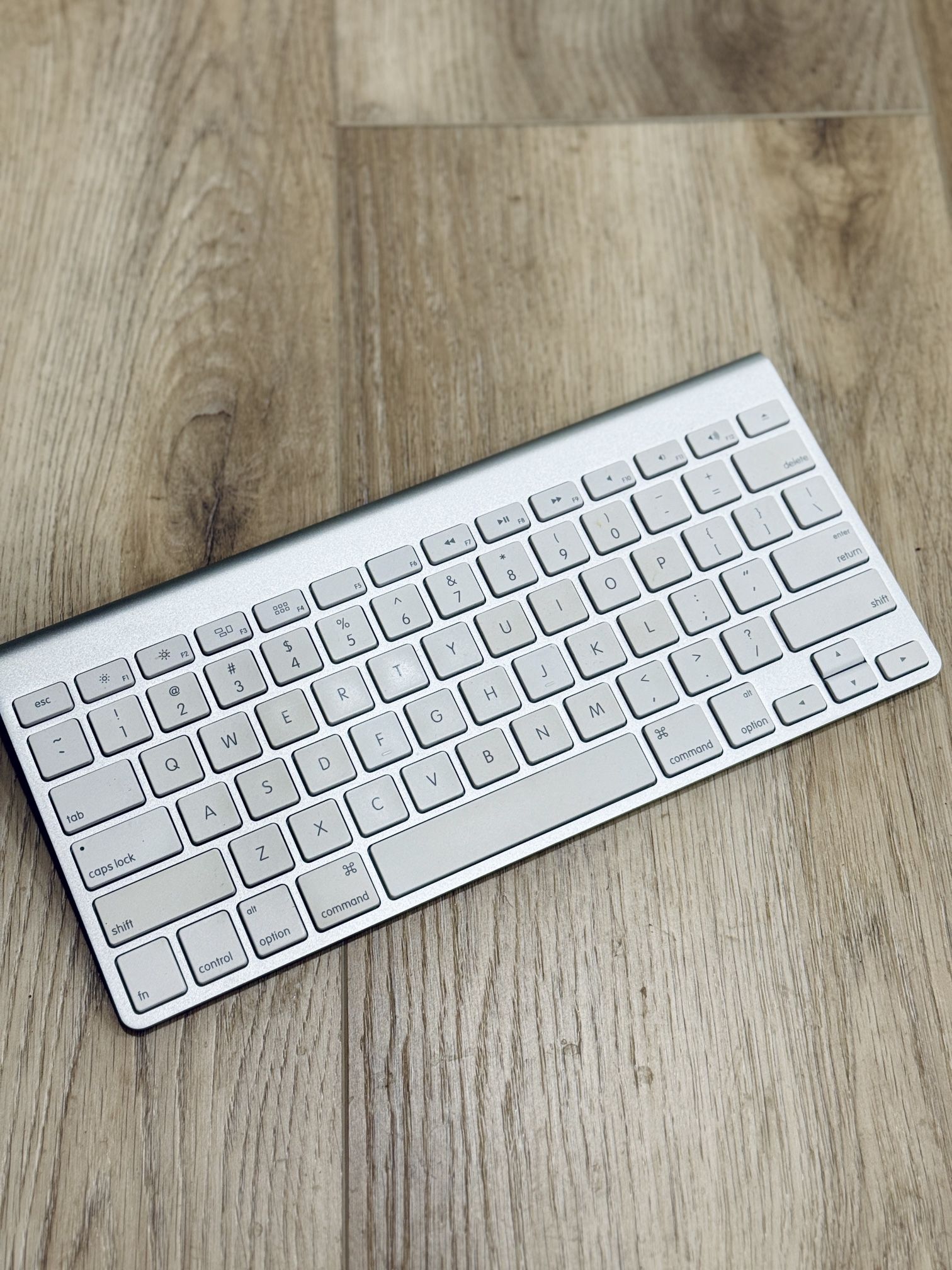 Apple Wireless Keyboard
