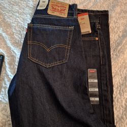 Levis