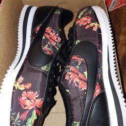 Nike Cortez