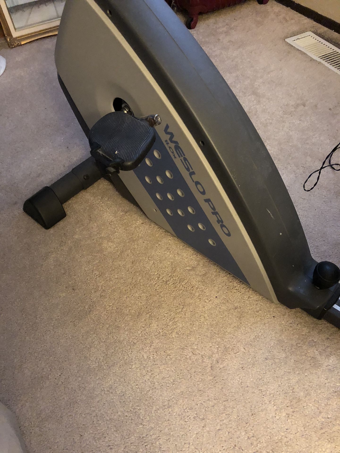 weslo pro ctx stationary bike